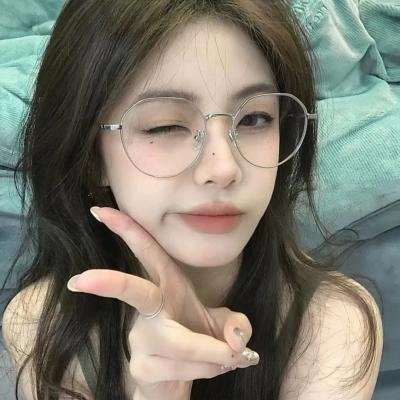环保少女:格蕾塔海报